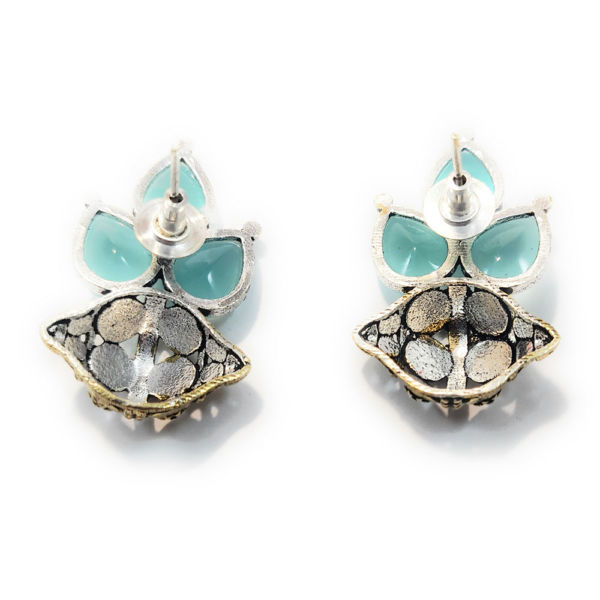 Shankh Design Stone Earrings - Image 2