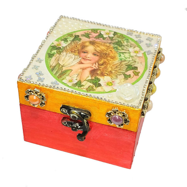 Hand painted Decoupage Jewellery Box - Image 4