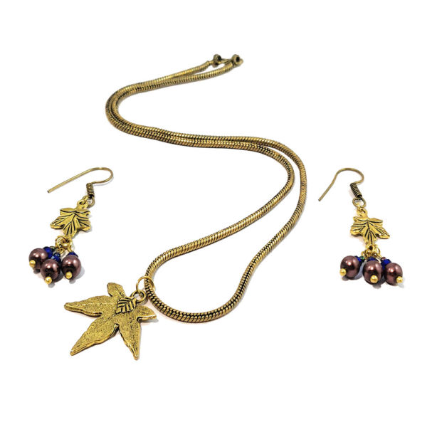 Grape Leaf Design Necklace and Earring Set