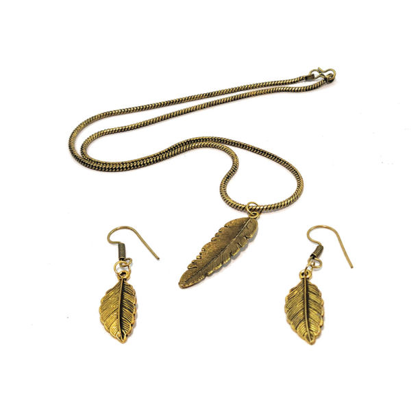 Leaf Design Necklace and Earring Set