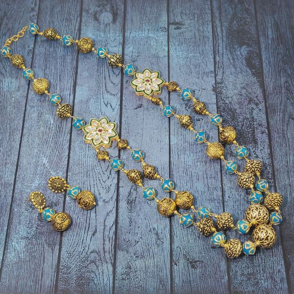 Traditional Antique Golden Long Kundan Necklace & Earring Set-Blue - Image 2
