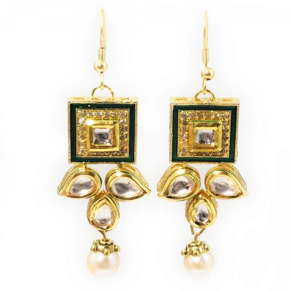 Kundan and Faux Pearl Choker Necklace and Earring Set - Image 3