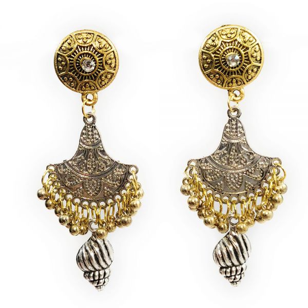 Shell Design Dual Tone Ghungroo Necklace and Earring Set - Image 3