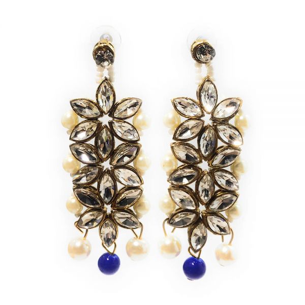 Multi-Layer Long Kundan Pearl Necklace Earring & Maangtika Set - Image 2