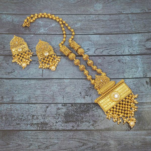 Polki Kundan Gold Plated Copper Partywear Necklace and Earring Set - Image 5