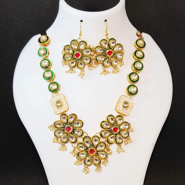 Floral Kundan Necklace and Earring Set
