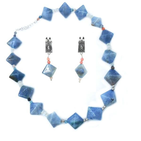 Agate Beads Necklace and Earrings Set