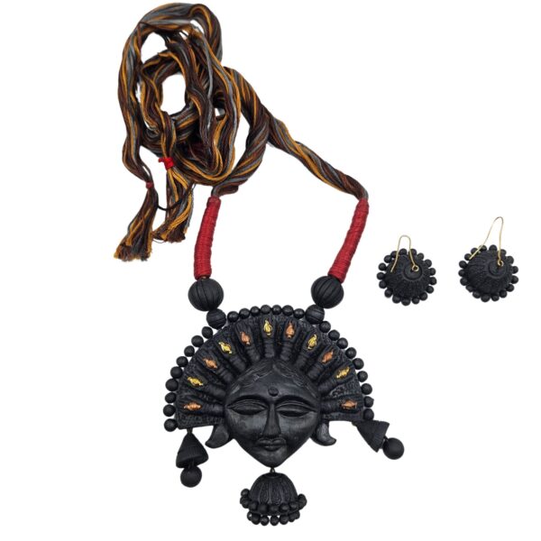 Handcrafted Terracotta Durga Black polis Necklace Set with Earrings - Image 2